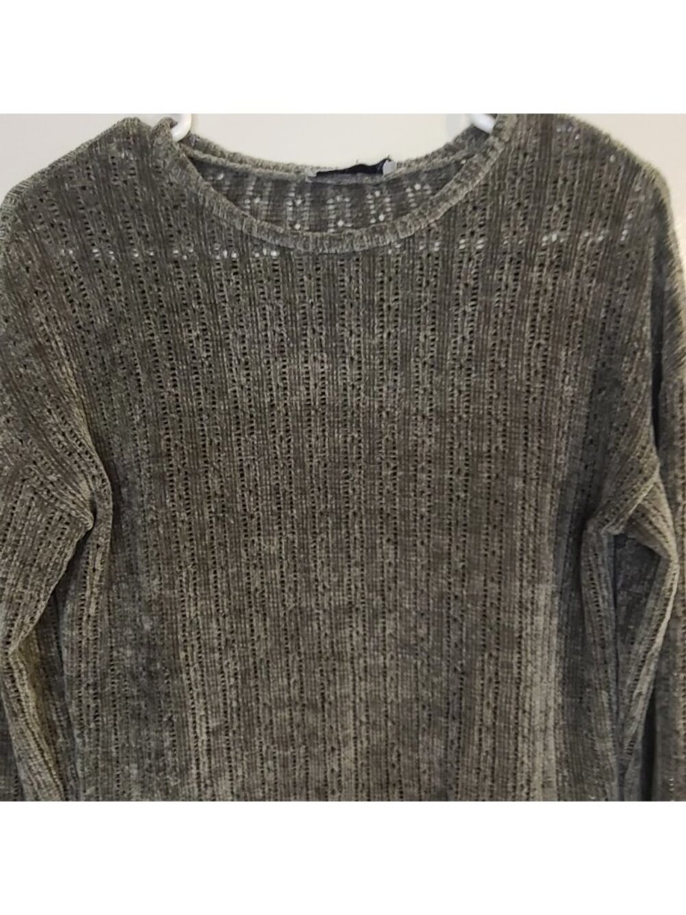 Gray Knit Top Size XS - Picture 2 of 4